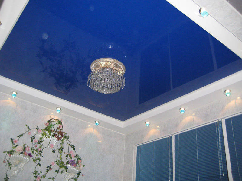 Натяжные потолки tavane.casa